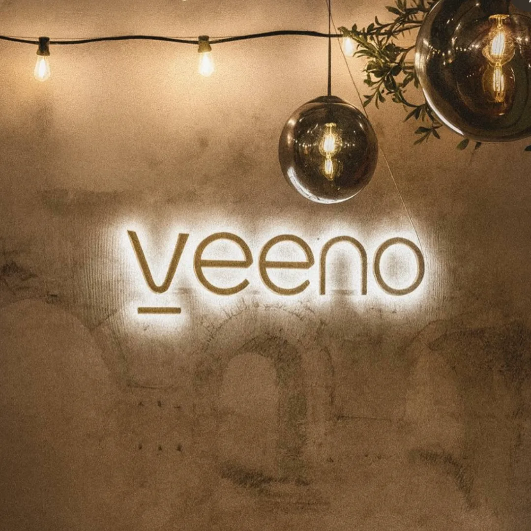 Efekt halo na zamówienie — Veeno