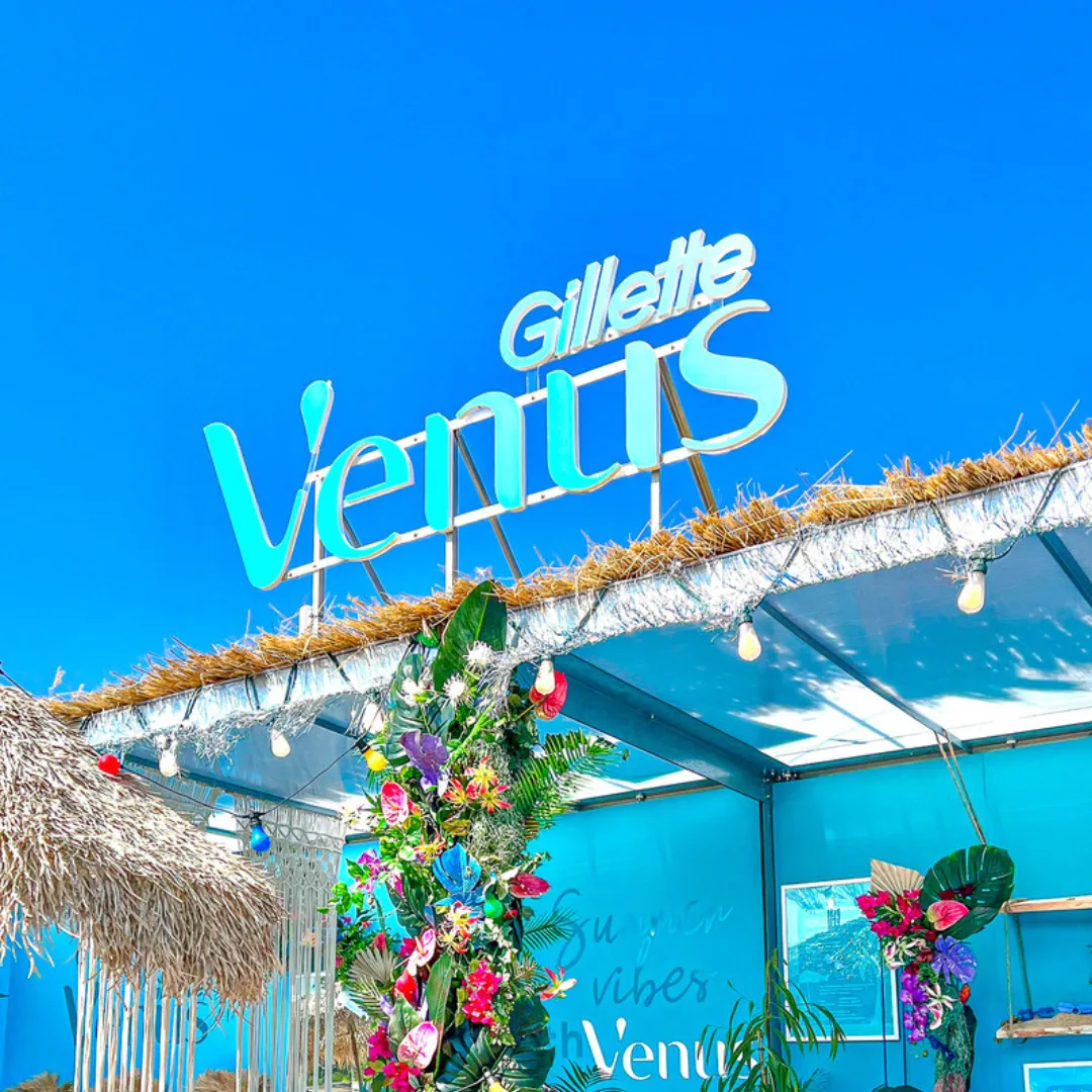 Szyld LED dla firmy — Gillette Venus